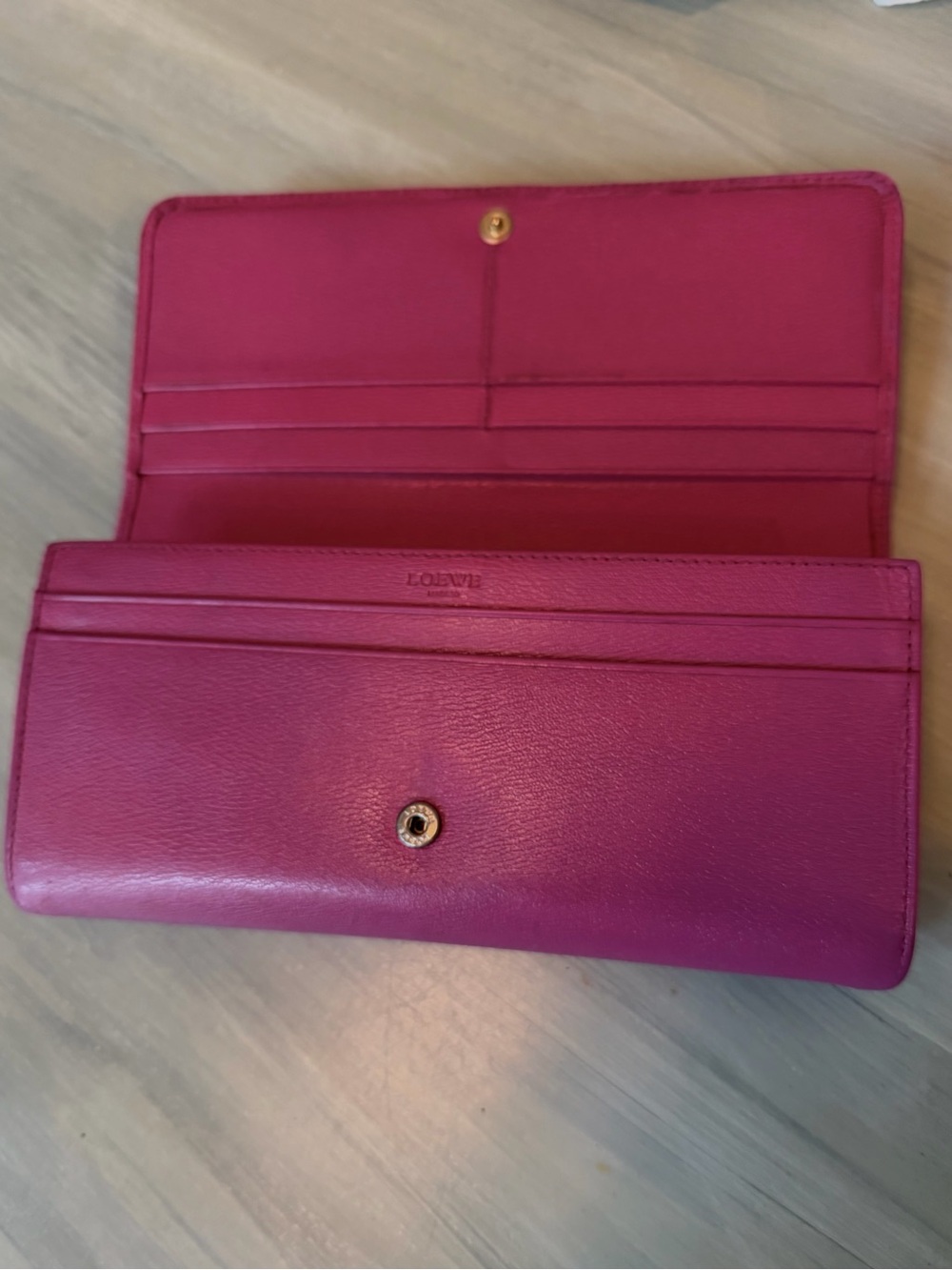Loewe Anagram Leather Continental Flap Long Wallet Fuchsia - Picture 16 of 16